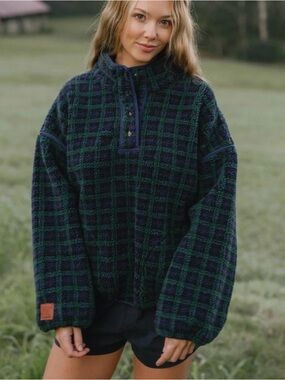 Eleven Eleven Plaid Fleece Pullover
